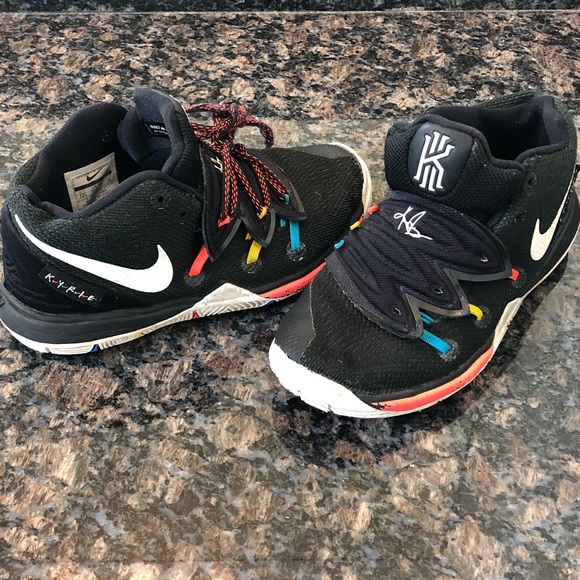 kyrie 5 shoe laces